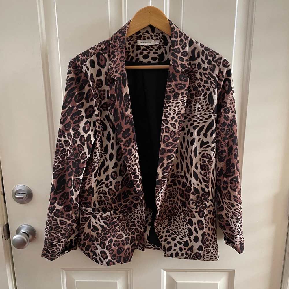 Animal print blazer